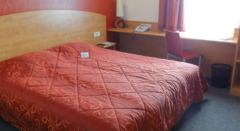 The Originals City, Plume Hotel, Bressuire Εξωτερικό φωτογραφία